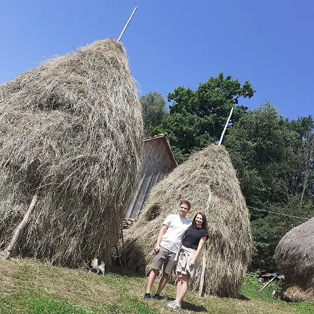 Cozy Sejour Casuta Mountain Sanctuary * Rosia Montana